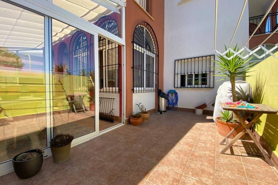 Försäljning - Lägenhet - Aguas nuevas 2 - Torrevieja