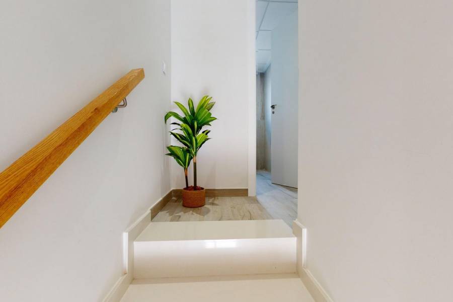 Venta - Adosado - Zona Pueblo - Pilar de la Horadada