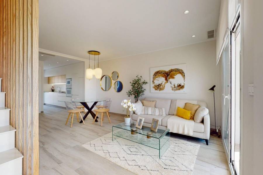 Venta - Adosado - Zona Pueblo - Pilar de la Horadada