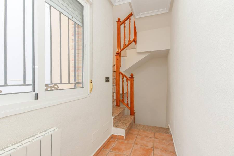 Venta - Chalet - Villamartín-Las Filipinas - Orihuela Costa