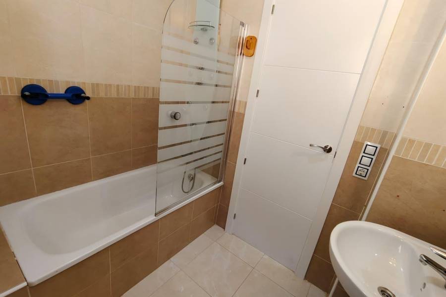 Salg - Rekkehus - Aguas nuevas 1 - Torrevieja