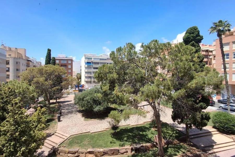Venta - Apartamento - Playa del Cura - Torrevieja