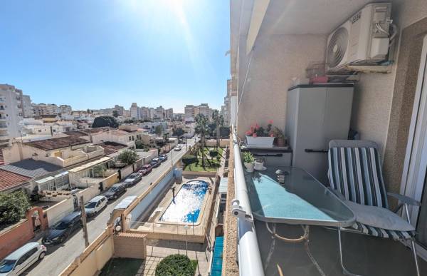 Apartamento - Venta - Nueva Torrevieja - Torrevieja