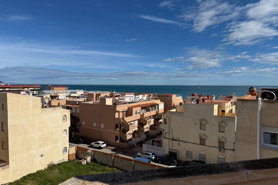Venta - Apartamento - La Mata pueblo - Torrevieja