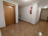 https://fotos15.apinmo.com/4147/30301582/5-24.jpg