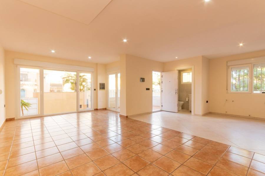 Venta - Chalet - Villamartín-Las Filipinas - Orihuela Costa