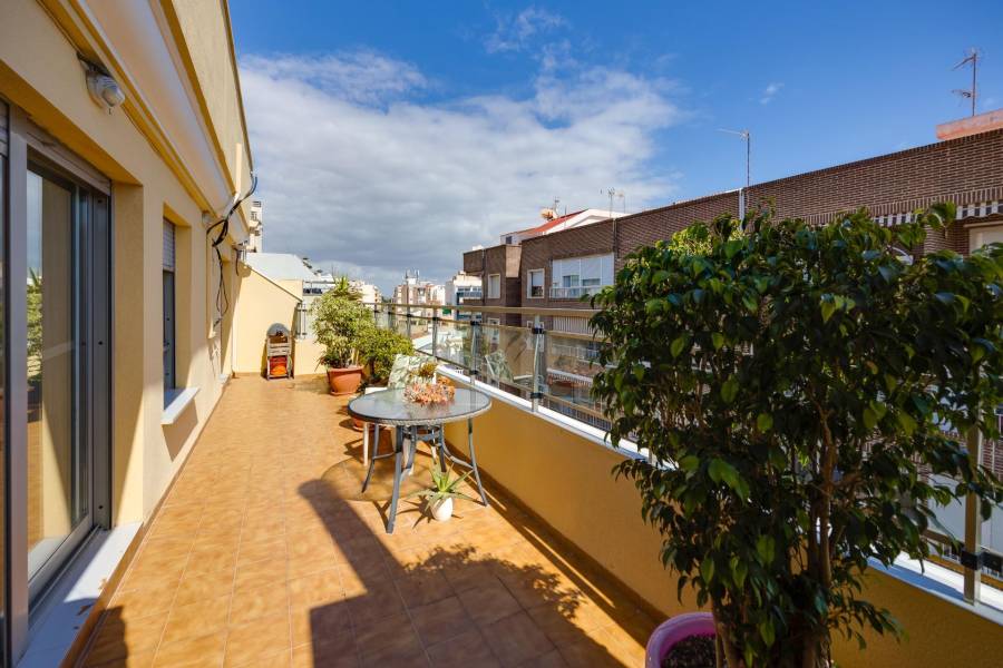 Sale - Penthouse - Centro - Torrevieja