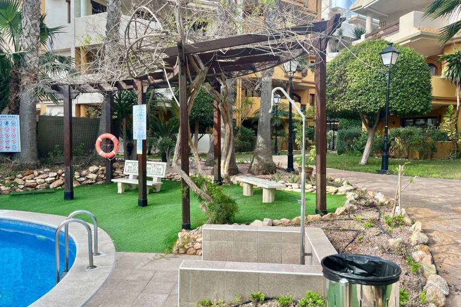 Venta - Bungalow Planta Baja - Punta Prima - Torrevieja