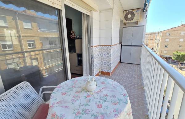Lägenhet - Försäljning - Estacion de autobuses - Torrevieja
