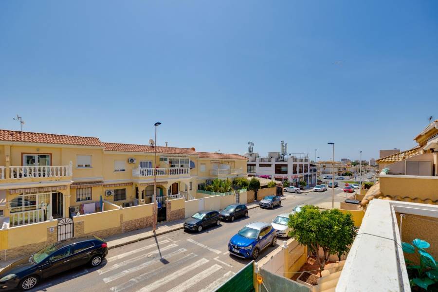Venta - Bungalow Planta Alta - Aguas Nuevas - Torrevieja