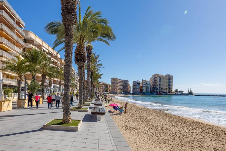 Sale - Penthouse - Centro - Torrevieja