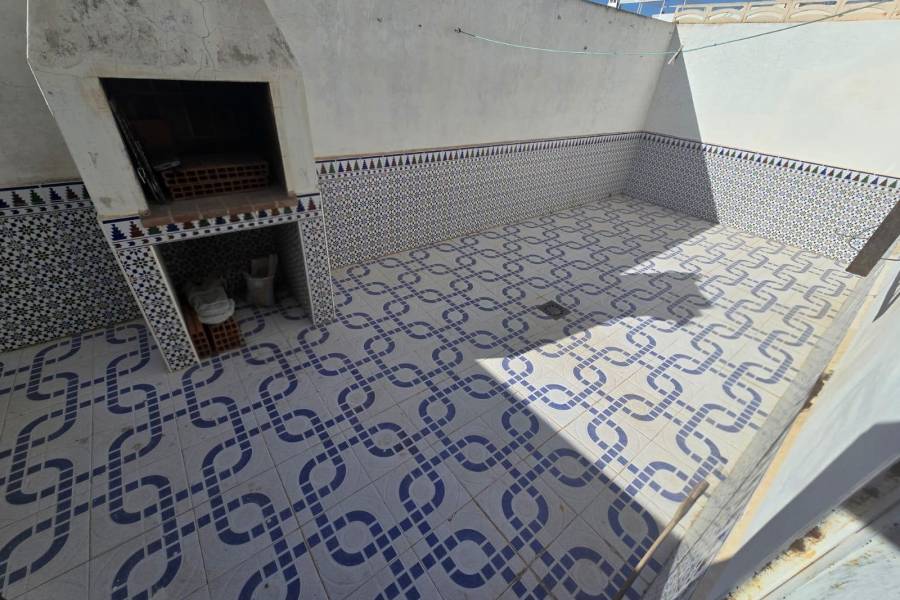 Venta - Bungalow Planta Baja - Aguas Nuevas - Torrevieja