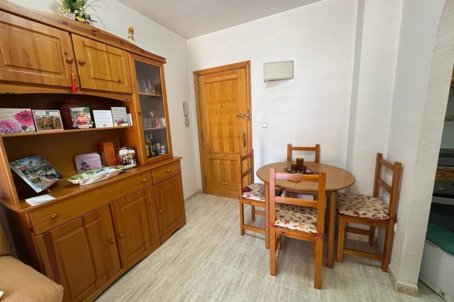 Venta - Apartamento - Centro - Torrevieja