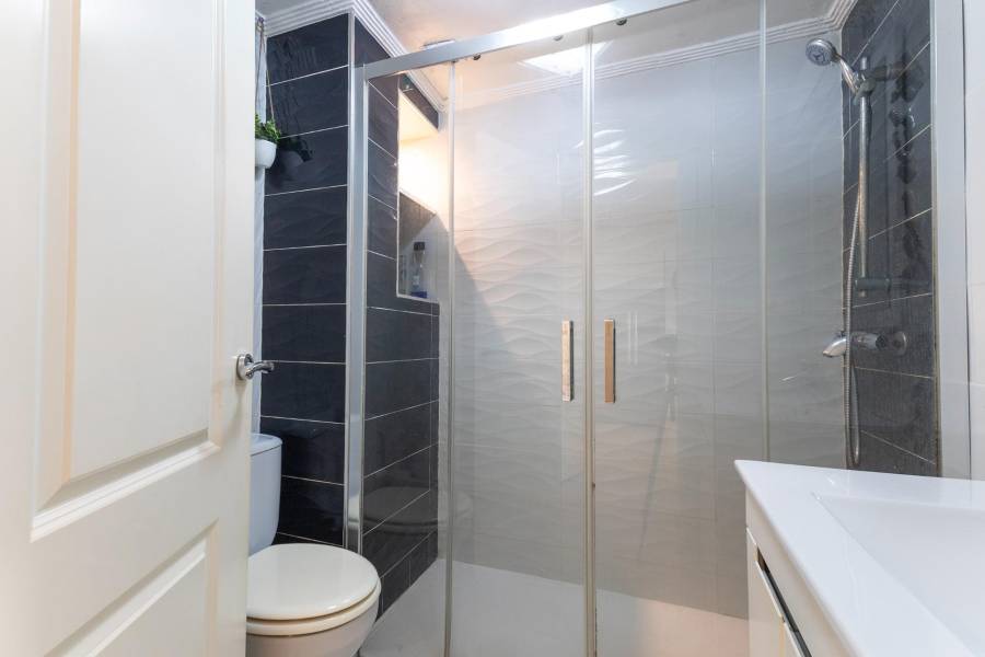 Sale - Apartment - La veleta - Torrevieja