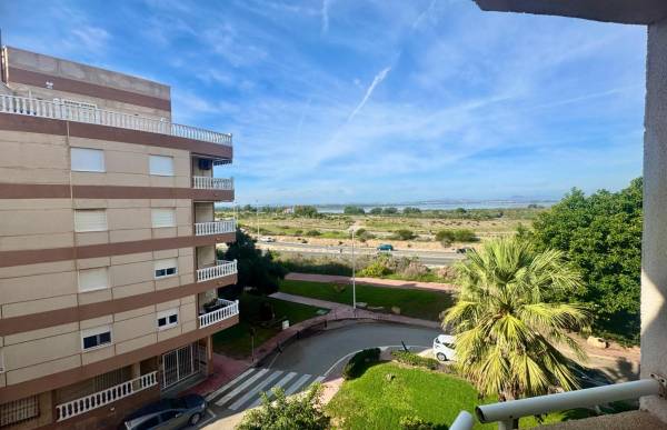 Apartamento - Venta - La Mata pueblo - Torrevieja