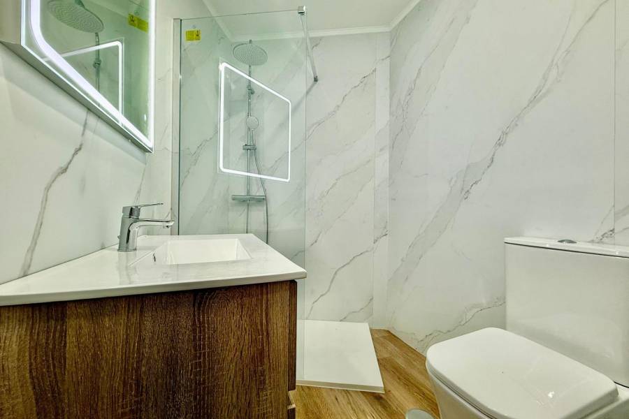 Venta - Apartamento - La Mata pueblo - Torrevieja