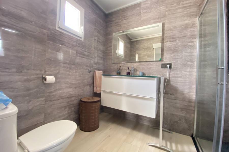Venta - Chalet - Torreta florida - Torrevieja