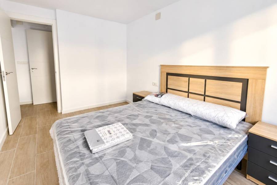 Sale - Apartment - Centro - Torrevieja