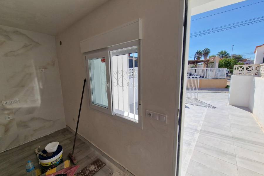 Sale - Terraced house - Torretas - Torrevieja