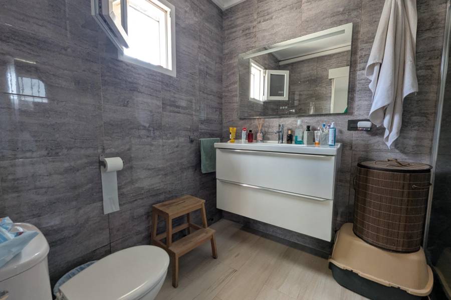 Venta - Chalet - Torreta florida - Torrevieja