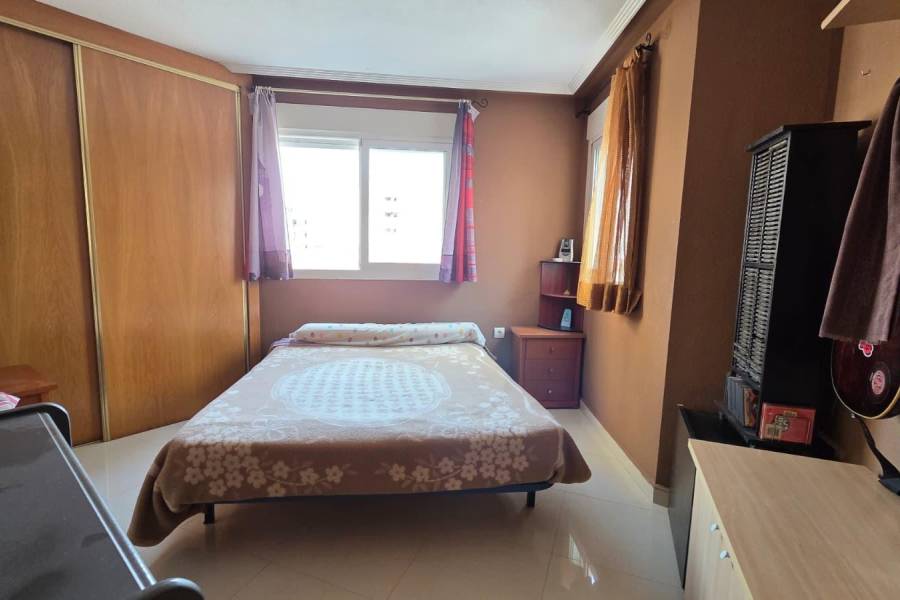 Venta - Apartamento - Paseo maritimo - Torrevieja