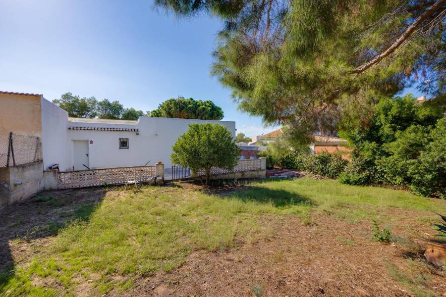 Venta - Chalet - Los balcones - Torrevieja