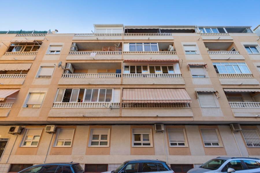 Venta - Apartamento - Estacion de autobuses - Torrevieja