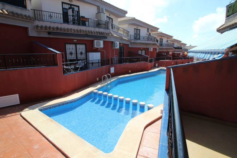 Verkauf - Reihenhaus - Aguas nuevas 1 - Torrevieja
