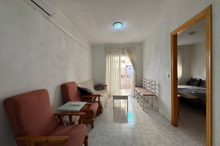 Sale - Apartment - Playa de los locos - Torrevieja