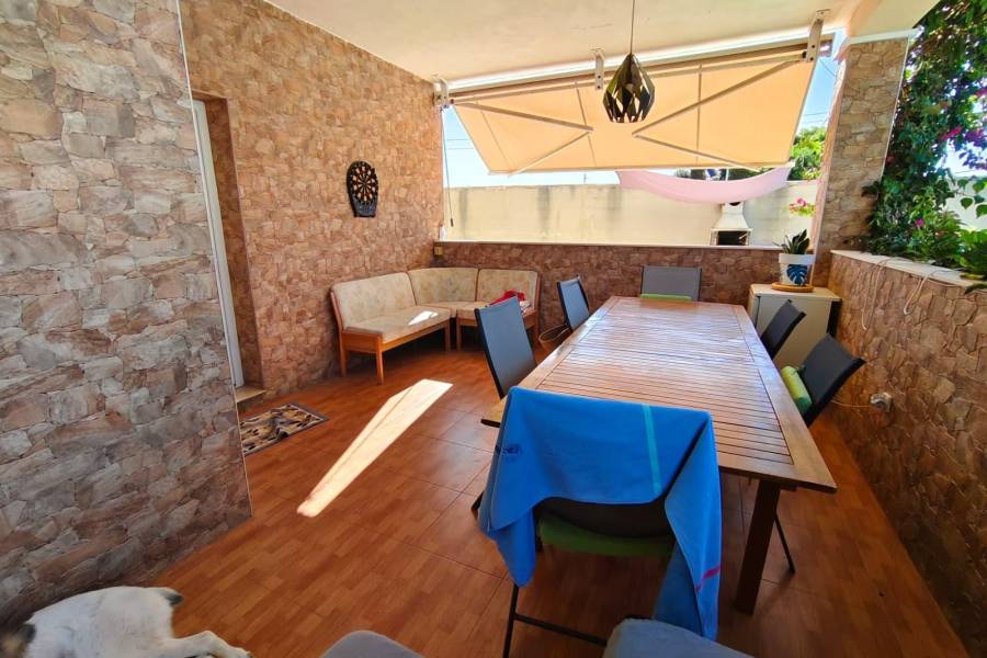 Venta - Chalet - Torreta florida - Torrevieja