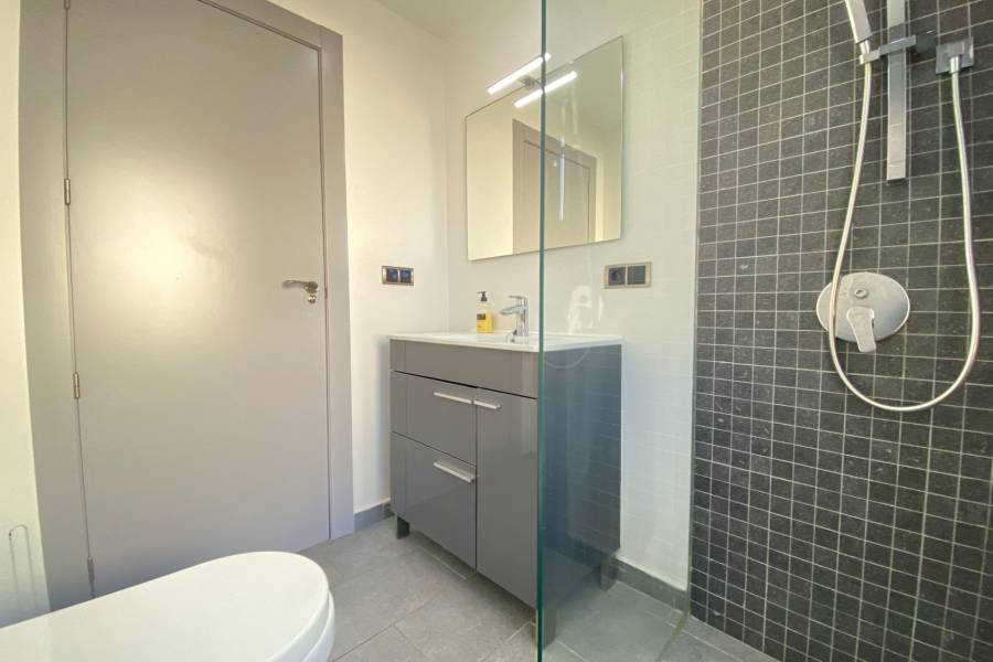 Venta - Villa de Lujo - Aldea del mar - Torrevieja