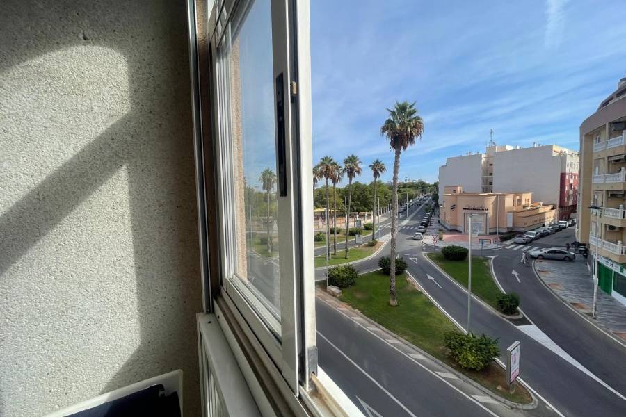 Venta - Apartamento - Parque las naciones - Torrevieja