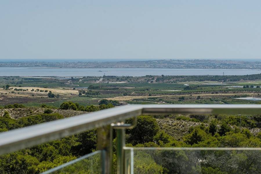 Verkauf - Bungalow Obergeschoss - Urbanizaciones - San Miguel de Salinas