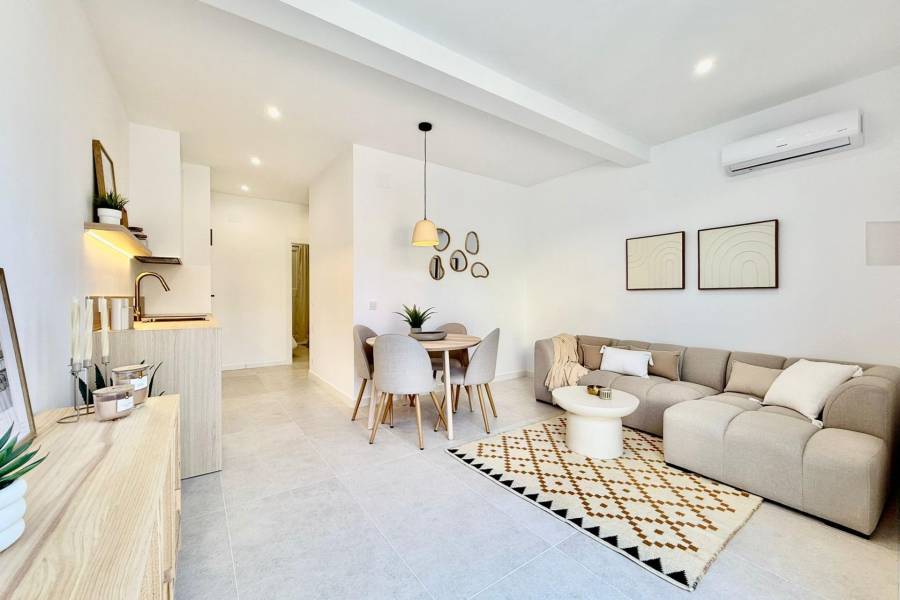 Salg - Rekkehus - La Siesta - El Salado - Torreta - Torrevieja