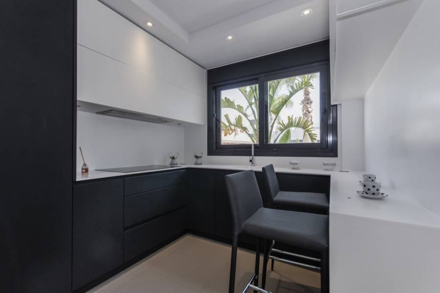 Venta - Villa - Campoamor - Orihuela Costa