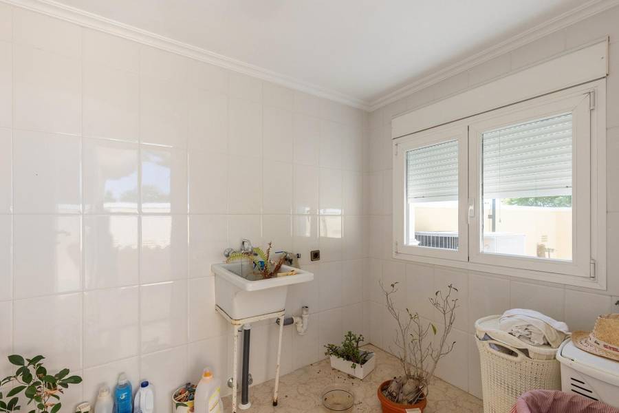 Försäljning - Villa - Torreta florida - Torrevieja