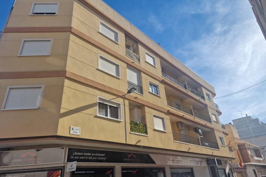 Venta - Apartamento - Estacion de autobuses - Torrevieja