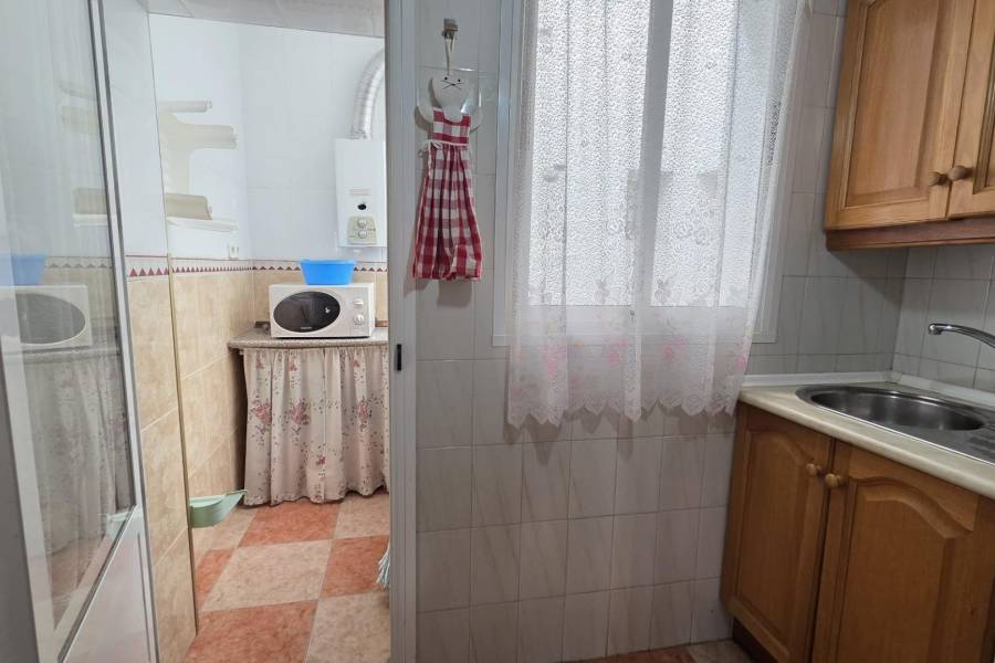 Venta - Apartamento - Estacion de autobuses - Torrevieja