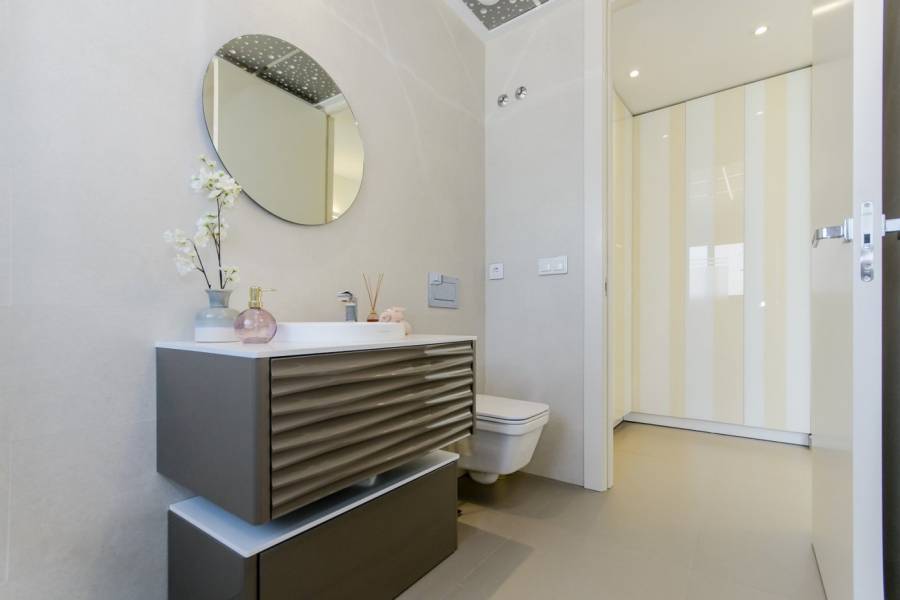 Venta - Villa - Campoamor - Orihuela Costa