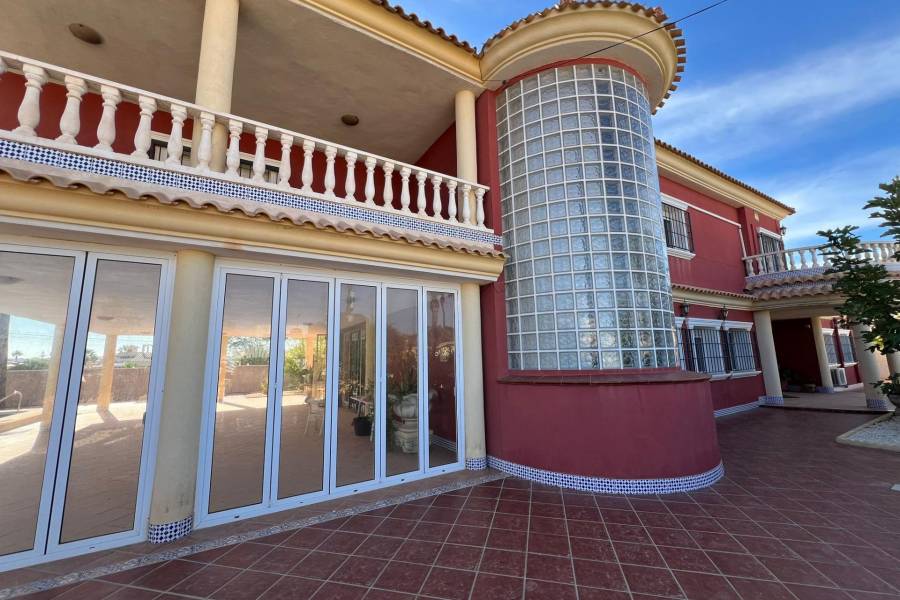 Försäljning - Villa - Torreta florida - Torrevieja