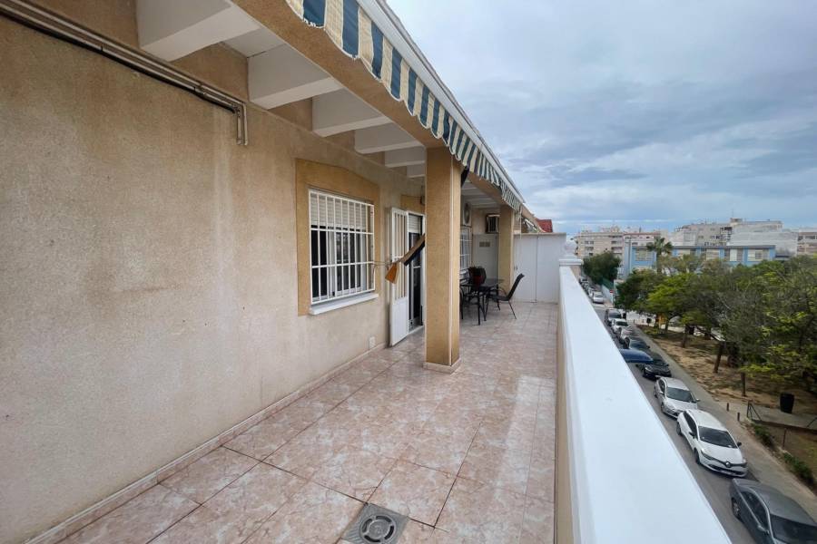 Sale - Penthouse - Playa de los locos - Torrevieja