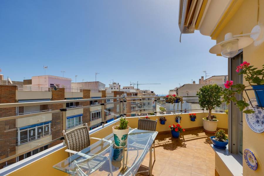 Sale - Penthouse - Centro - Torrevieja