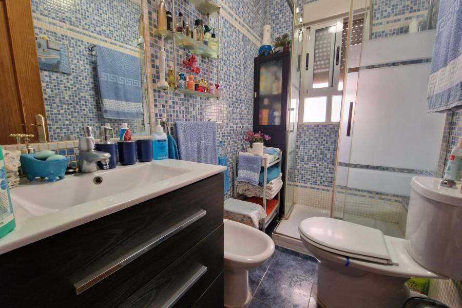 Sale - Terraced house - Estacion de autobuses - Torrevieja