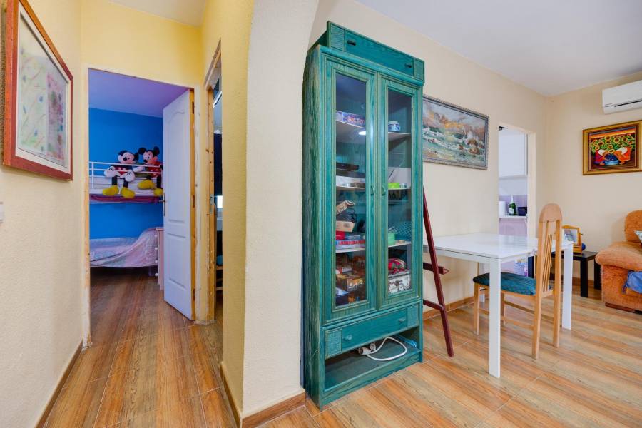 Venta - Chalet - Los balcones - Torrevieja
