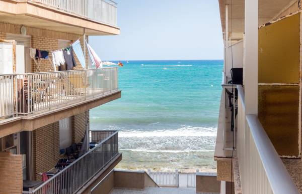 Apartment - Sale - Playa de los Naufragos - Torrevieja