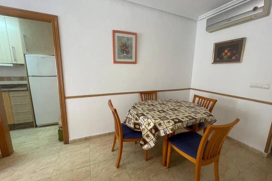 Venta - Apartamento - Centro - Torrevieja