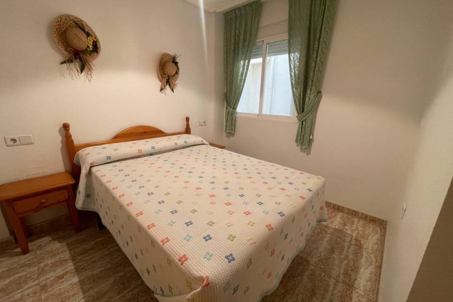 Försäljning - Lägenhet - La Mata - Torrevieja