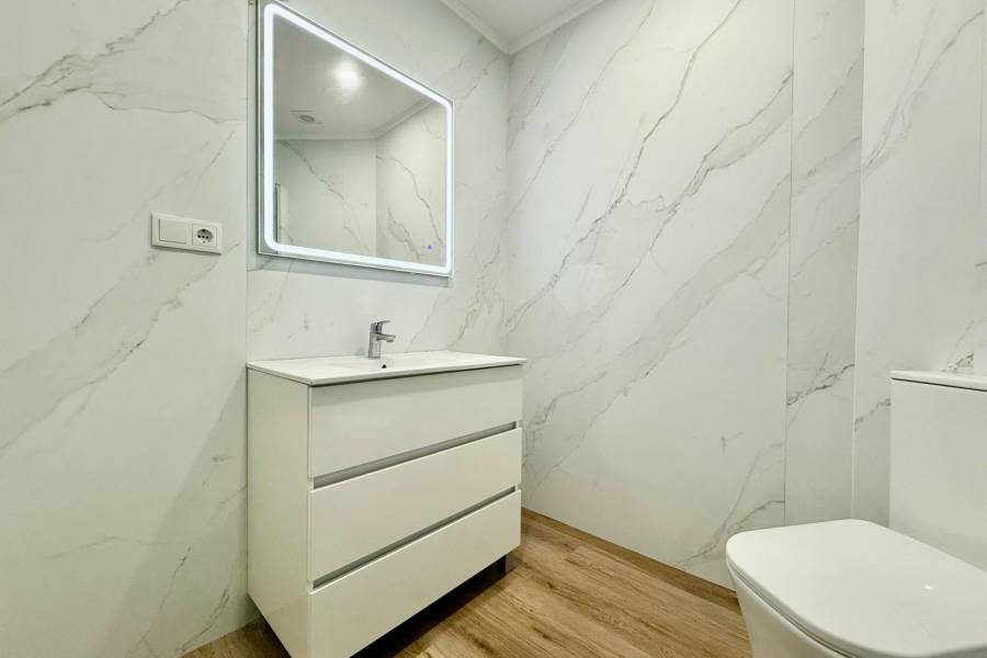 Venta - Apartamento - La Mata pueblo - Torrevieja