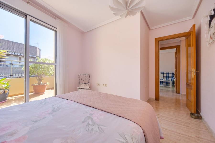 Sale - Penthouse - Centro - Torrevieja