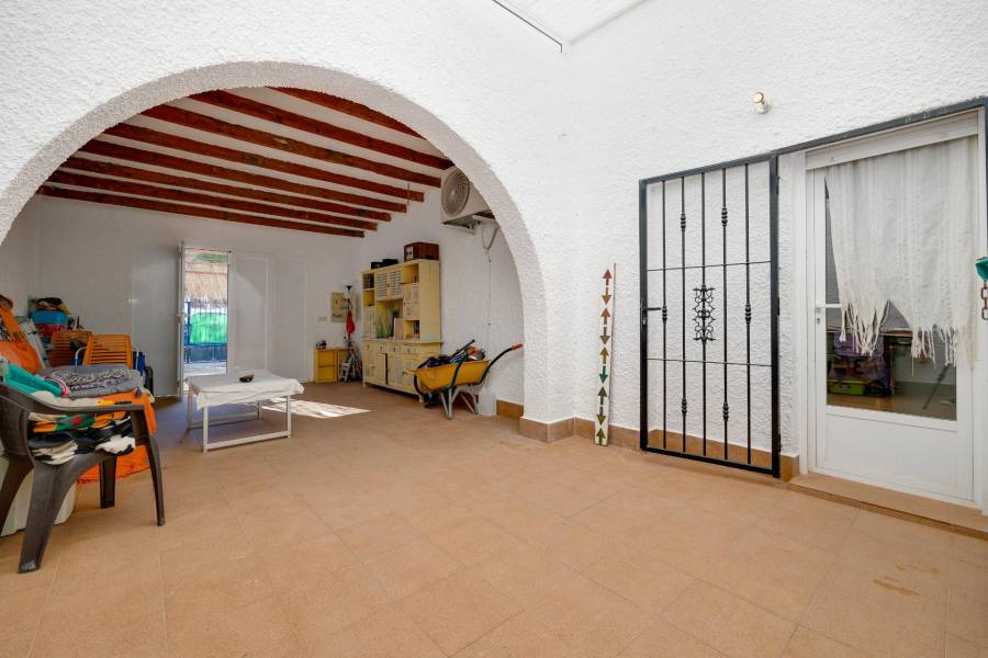 Venta - Chalet - Los balcones - Torrevieja